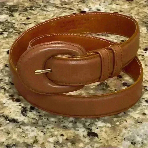 Vintage TJW for Mervyn's leather belt - Picture 4 of 7